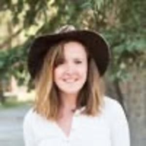 Meet your Posher, Hana